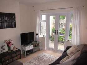 1 Bedroom Flat