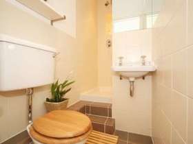1 Bedroom Flat