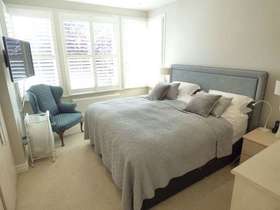5 Bedroom Semi-Detac...