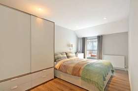 1 Bedroom Apartment