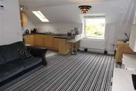 2 Bedroom Flat