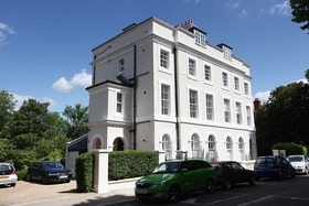 2 Bedroom Apartment