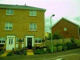 4&nbsp;Bedroom&nbsp;End of Ter...