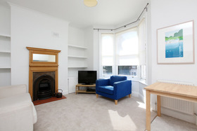 2 Bedroom Apartment