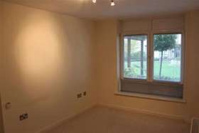 2 Bedroom Flat