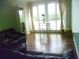 2 Bedroom Flat