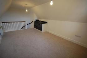 6&nbsp;Bedroom&nbsp;Detached