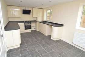 3 Bedroom Semi-Detac...
