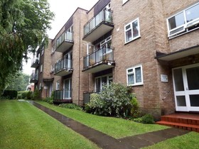 2 bedroom Flat to rent