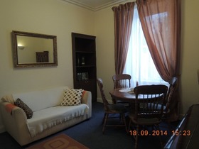 1 Bedroom Flat