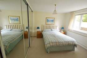 5&nbsp;Bedroom&nbsp;Detached