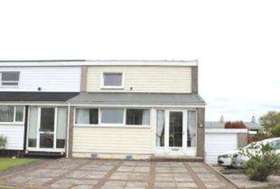 3 Bedroom End of Ter...