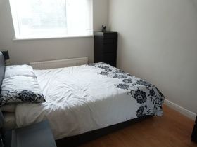 3 Bedroom Semi-Detac...