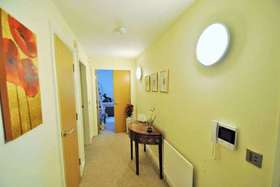 2 Bedroom Flat