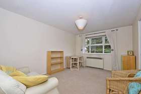 1 Bedroom Flat