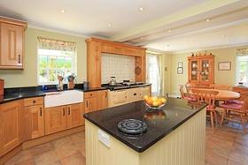 7 Bedroom Detached