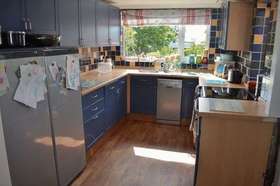 3 Bedroom Semi-Detac...