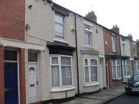 2 bedroom Terraced to rent