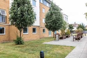 1 Bedroom Flat