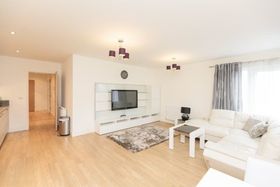 2 Bedroom Flat