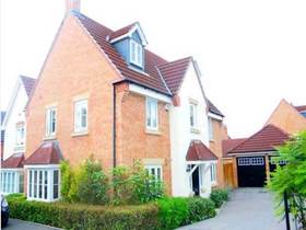 5 Bedroom Detached