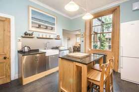 4&nbsp;Bedroom&nbsp;Terraced