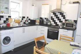 4 Bedroom Maisonette