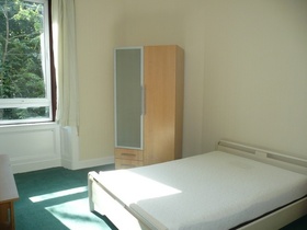 2 Bedroom Flat