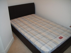2 Bedroom Flat