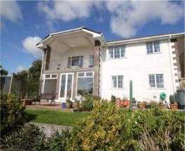 6 Bedroom Detached