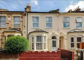 3&nbsp;Bedroom&nbsp;Semi-Detac...