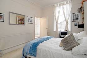 1 Bedroom Flat