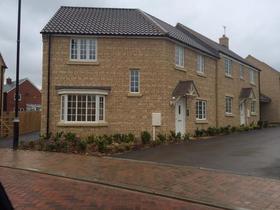 3 Bedroom Semi-Detac...