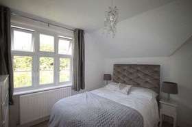 3 Bedroom Semi-Detac...