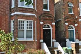 1 Bedroom Apartment