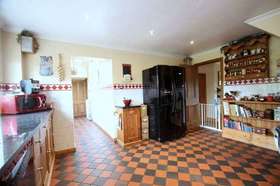 4&nbsp;Bedroom&nbsp;Semi-Detac...