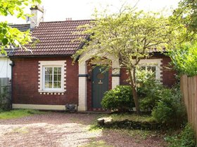 2 Bedroom Cottage