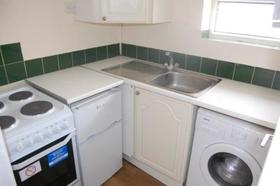 1 Bedroom Flat