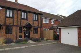 2 Bedroom End of Ter...