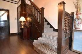 5 Bedroom Semi-Detac...