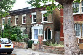 2 bedroom Terraced for sale