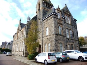 1 Bedroom Flat