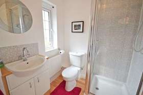 5 Bedroom Detached