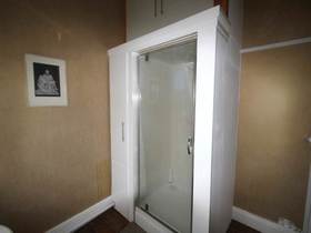 1 Bedroom House Shar...