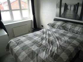 3 Bedroom Semi-Detac...