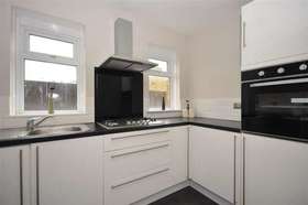 3&nbsp;Bedroom&nbsp;Semi-Detac...