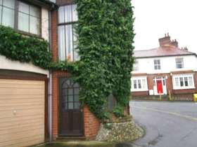 1 Bedroom End of Ter...