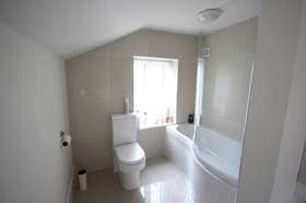 2 Bedroom End of Ter...