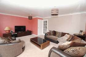 3&nbsp;Bedroom&nbsp;Terraced