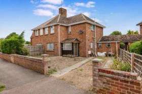 3 Bedroom Semi-Detac...